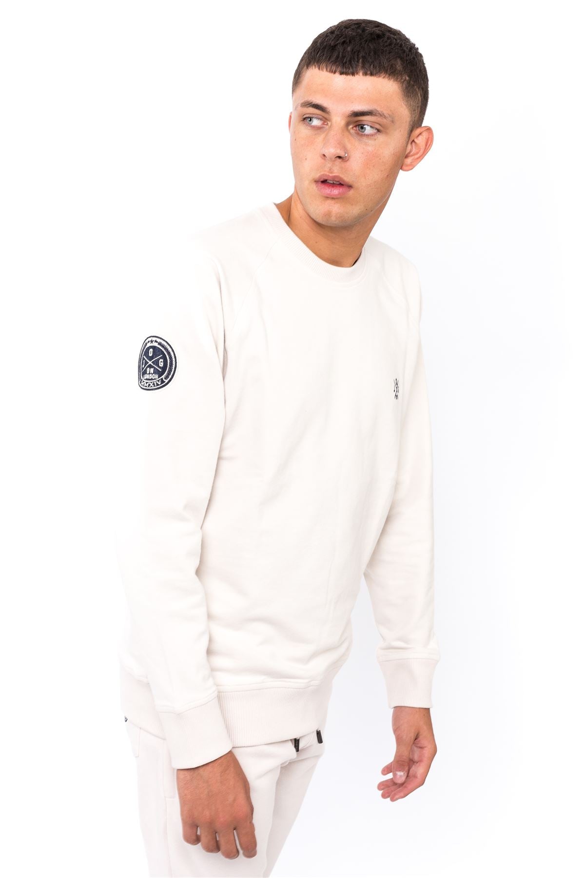 Jog On London: Premium Lightweight Long-sleeved Cream Raglan Sweatshirt