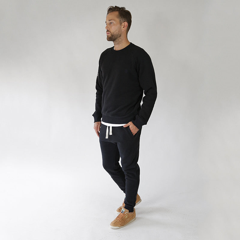 Black Crewneck Sweatshirt