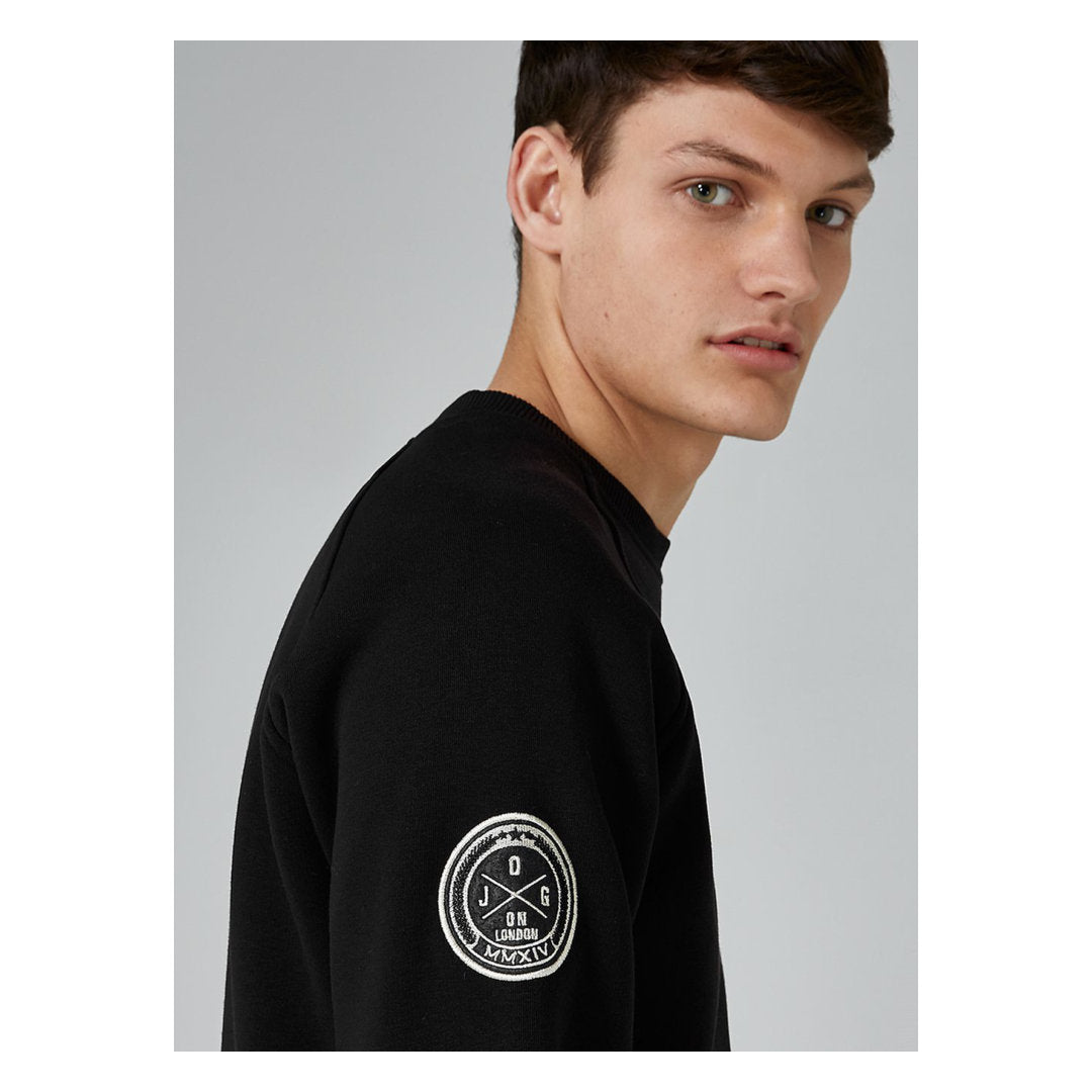 Premium Black Sweatshirt